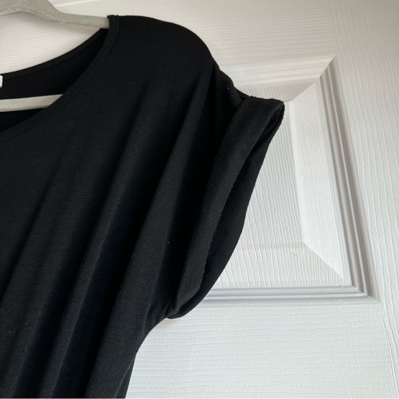 Black Short Sleeve High Low Maxi Dress with Belt - Large - Picture 8 of 11